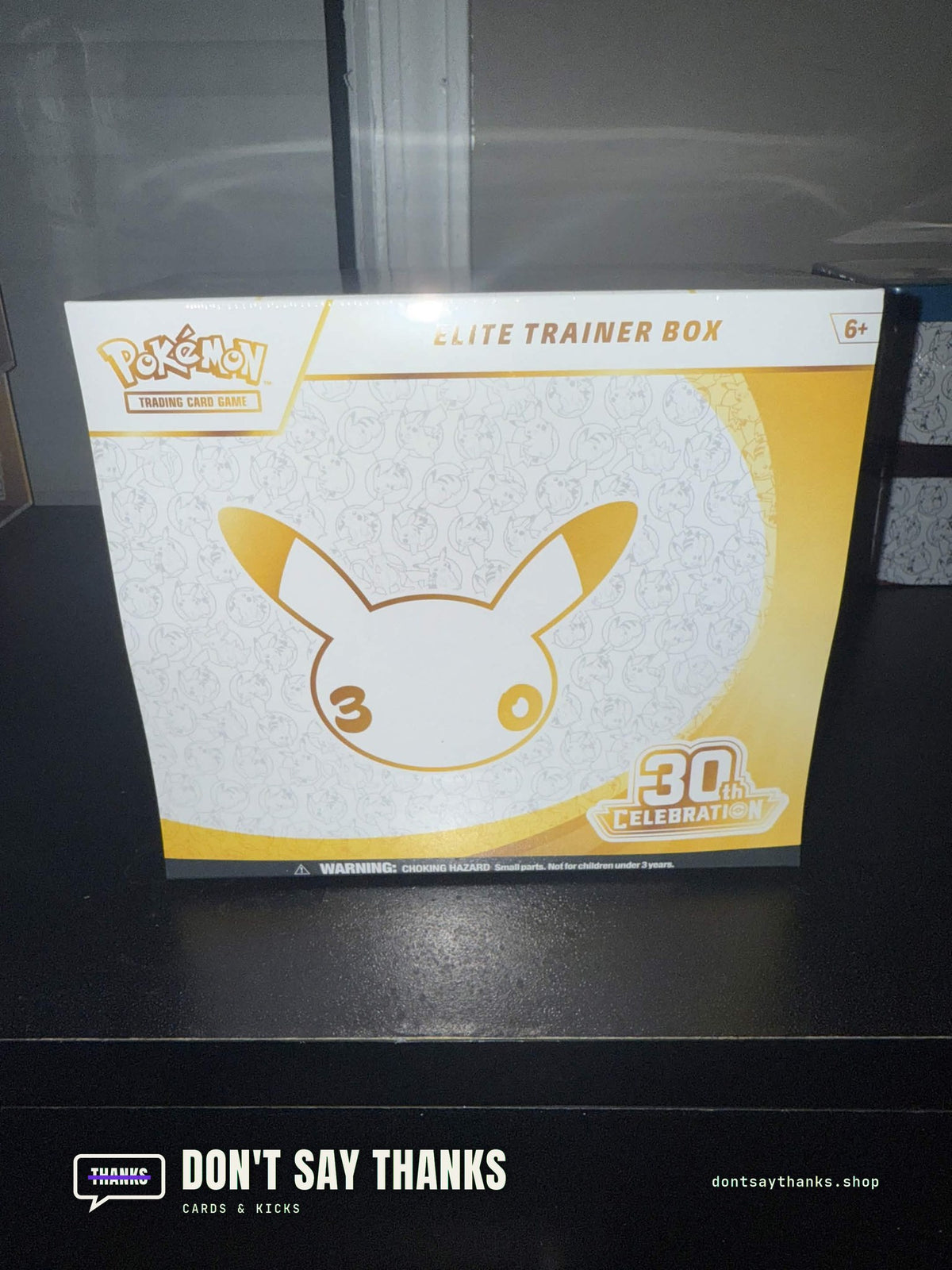 30th Celebration Elite Trainer Box, photo 1